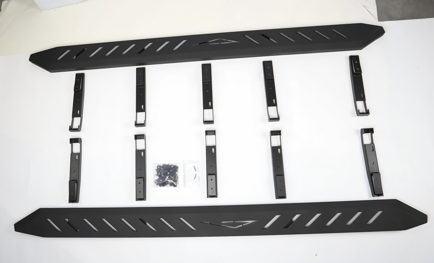 [Presale Discount] Cybertruck Side Steps - Carbon Steel (Type B)